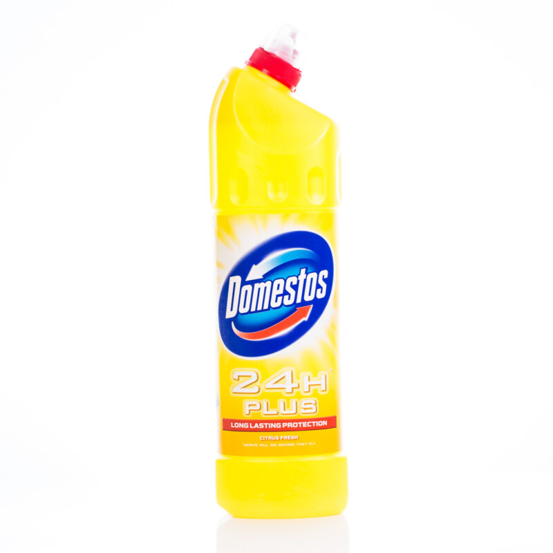 Płyn czyszcząco-dezynfekujący Domestos 24H Plus Citrus Fresh